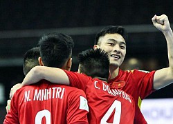 Đủ sống mới theo được nghề