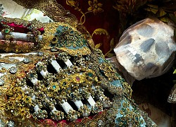 'Hài cốt đắt giá bậc nhất thế giới' được tìm thấy trong ngôi mộ mê cung: Vàng bạc, châu báu đếm không xuể