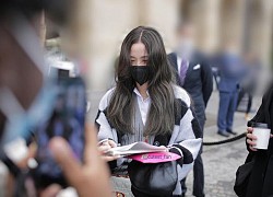 Jisoo phát 'thuốc lú': Chưa dự show Dior đã khiến antifan phải 'shock visual', cứ nhìn tóc cô là rõ