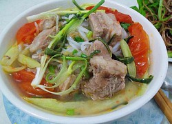 Món bún sườn chua thanh mát xua tan nắng nóng