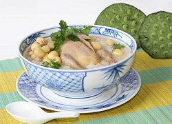 Món cháo bồ câu hạt sen bồi bổ cho cả nhà