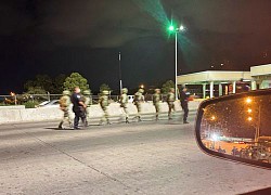 Mỹ tạm giữ 14 binh sĩ Mexico đi lạc qua biên giới