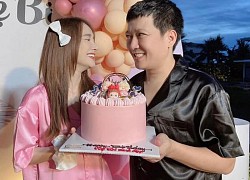 Nhã Phương cùng Trường Giang mặc đồ ngủ 'tông xuyệt tông' mừng kỷ niệm 3 năm ngày cưới