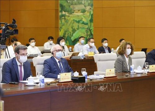 Quyết liệt thực hiện các gói hỗ trợ người dân, doanh nghiệp gặp khó khăn bởi COVID-19