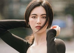 Bố mẹ bạn trai chê tôi lớn tuổi không xứng, vậy mà chỉ sau một cuộc điện thoại, họ thay đổi thái độ hoàn toàn