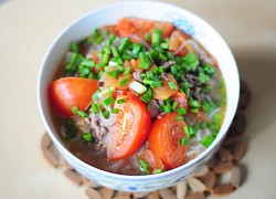 Bún bò cà chua