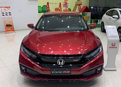 Giá xe Honda Civic tháng 1/2022: Lăn bánh từ 751 triệu đồng