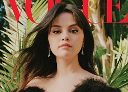 Selena Gomez khoe hình xăm hoa hồng lớn trên lưng giữa tin đồn hẹn hò tài tử Chris Evans