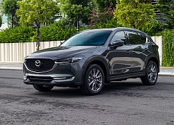 So kè trang bị Hyundai Tucson 2022 và Mazda CX-5 tại Việt Nam