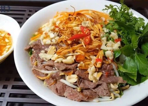 3 cách làm phở trộn chay mặn siêu ngon, càng ăn càng mê