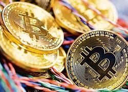 Bitcoin bất ngờ lao dốc, giảm gần 40% so với lúc đạt đỉnh: Nhiều nhà đầu tư hoang mang, lo ngại "mùa đông Bitcoin" đang tới gần?