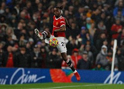 CĐV Man United chỉ trích Wan-Bissaka