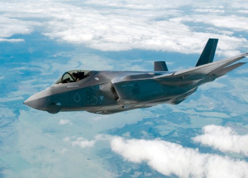 Tiêm kích F-35 hạ cánh bằng bụng gây thót tim ở Hàn Quốc