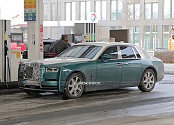 Rolls-Royce Phantom 2023 lần đầu lộ diện - Xe siêu sang đầu bảng ưa thích của đại gia Việt