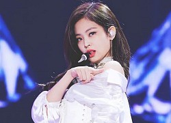 Sân khấu đầu tiên của Jennie (BLACKPINK) sau khi lộ tin hẹn hò: Cô nàng có hành động gì mà BTS tủm tỉm cười?