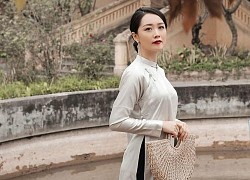 BTV Thu Hà sang trọng, tinh tế với áo dài lụa