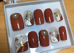 Đặt bộ nail 39k chơi Tết, cô gái sững sờ khi bị shop chửi té tát "đã đi làm móng bao giờ chưa"