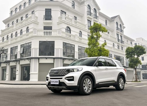 Ford Explorer 2022 trình làng thị trường Việt Nam: tràn ngập trang bị, giá 2,366 tỷ đồng