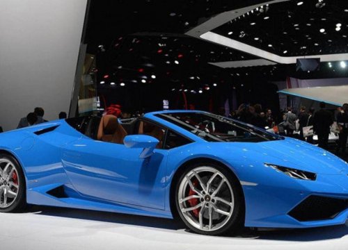 Hải quan khẩn tìm chủ nhân siêu xe Lamborghini bị bỏ rơi ở cảng Đà Nẵng