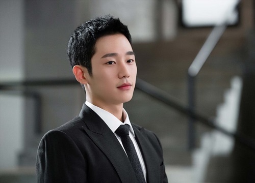 Jung Hae In của "Snowdrop" lần đầu trải lòng về khó khăn khi mới vào nghề