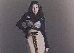 Nayeon (Twice) trước thảm họa nay "rũ bùn" xuất sắc, còn biến váy công sở kín bưng thành sexy tột bậc