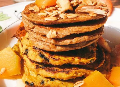 Cách làm bánh pancake bí đỏ yến mạch thơm ngon bổ dưỡng cho bé ăn dặm