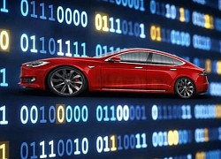 Hacker tuổi teen tìm thấy lỗi cho phép điều khiển hàng chục xe điện Tesla từ xa