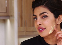 Hoa hậu thế giới Priyanka Chopra dưỡng da bằng nước dừa