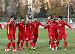 U23 Việt Nam thắng hú vía 'đàn em' U17 Việt Nam