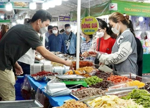 "Săn lùng" đặc sản vùng miền về ăn Tết, "thượng đế" cần lưu ý những gì?