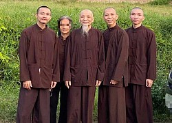 &#8220;5 chú tiểu&#8221; ở Tịnh thất Bồng lai bất ngờ xuất hiện trên MXH, cuộc sống hiện tại ra sao?