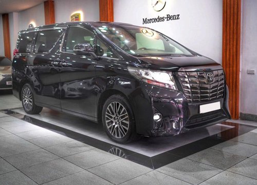 5 năm tuổi, xe 'nhà giàu' Toyota Alphard vẫn có giá bán lại hơn 3 tỷ đồng