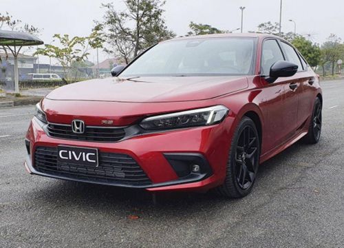 Honda Civic 2022 có mặt tại Hà Nội, sẵn sàng ra mắt khách hàng Việt