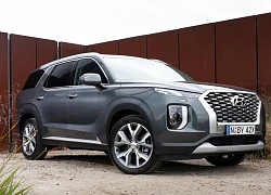 Hyundai Palisade 2022 tiếp tục để lộ cụm đèn mới và nội thất sang chảnh như Genesis GV80