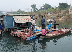 Chông chênh cuộc sống người làng chài trên sông Đà