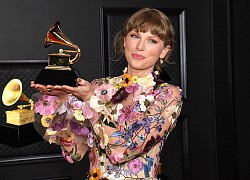 Đây là đáp án cho câu hỏi: Taylor Swift đã tự mình sáng tác bao nhiêu ca khúc?