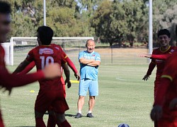 HLV Park Hang Seo tính kế đấu Australia