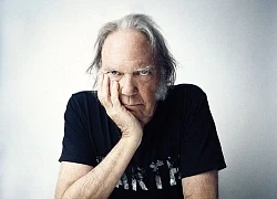 Neil Young xóa nhạc khỏi Spotify để phản đối Podcast của Joe Rogan