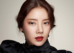 Son Dam Bi - Mỹ nhân Hàn bị tố đào mỏ đại gia vừa tuyên bố kết hôn với nhà vô địch World Cup là ai?