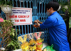 Tặng đào Tết tận nhà, thả cá chép thay cho các F0 đang cách ly ở Hà Nội