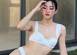 Tết đến ai cũng mua áo dài, nàng Hậu chân dài 1m22 táo bạo khoác bikini