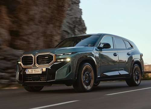 BMW XM 2023 PHEV chạy bằng xăng-điện, mạnh 735 mã lực