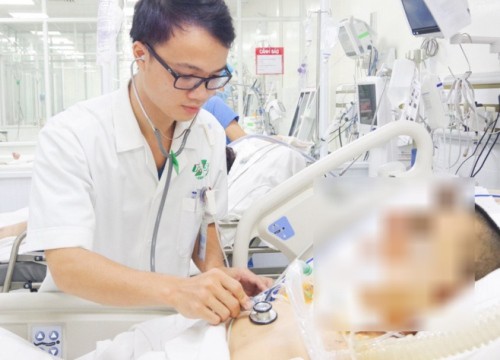 Can thiệp ECMO, cứu thành công bệnh nhân dập phổi nặng