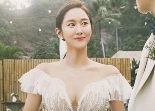 Nữ diễn viên Jeon Hye Bin hạ sinh con trai đầu lòng khỏe mạnh