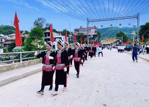 Tiềm năng phát triển du lịch Bảo Lạc - Cao Bằng