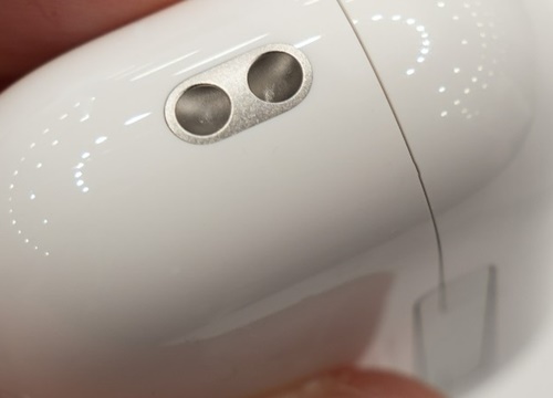 Tính năng ẩn trên hộp sạc của AirPods Pro 2