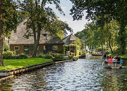 Ngôi làng Giethoorn đẹp như cổ tích tại Hà Lan