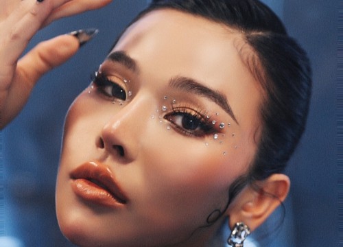 Vì sao Trương Thảo Nhi mạo hiểm làm MV one shot, chỉ ghi hình 1 lần?