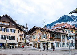 Lạc bước vào Garmisch-Partenkirchen, thị trấn đẹp như tranh vẽ ở Đức