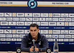 Pau FC quyết thắng đội nghiệp dư, HLV trưởng cứng rắn: 'Nếu muốn ra sân, cầu thủ phải chiến đấu'